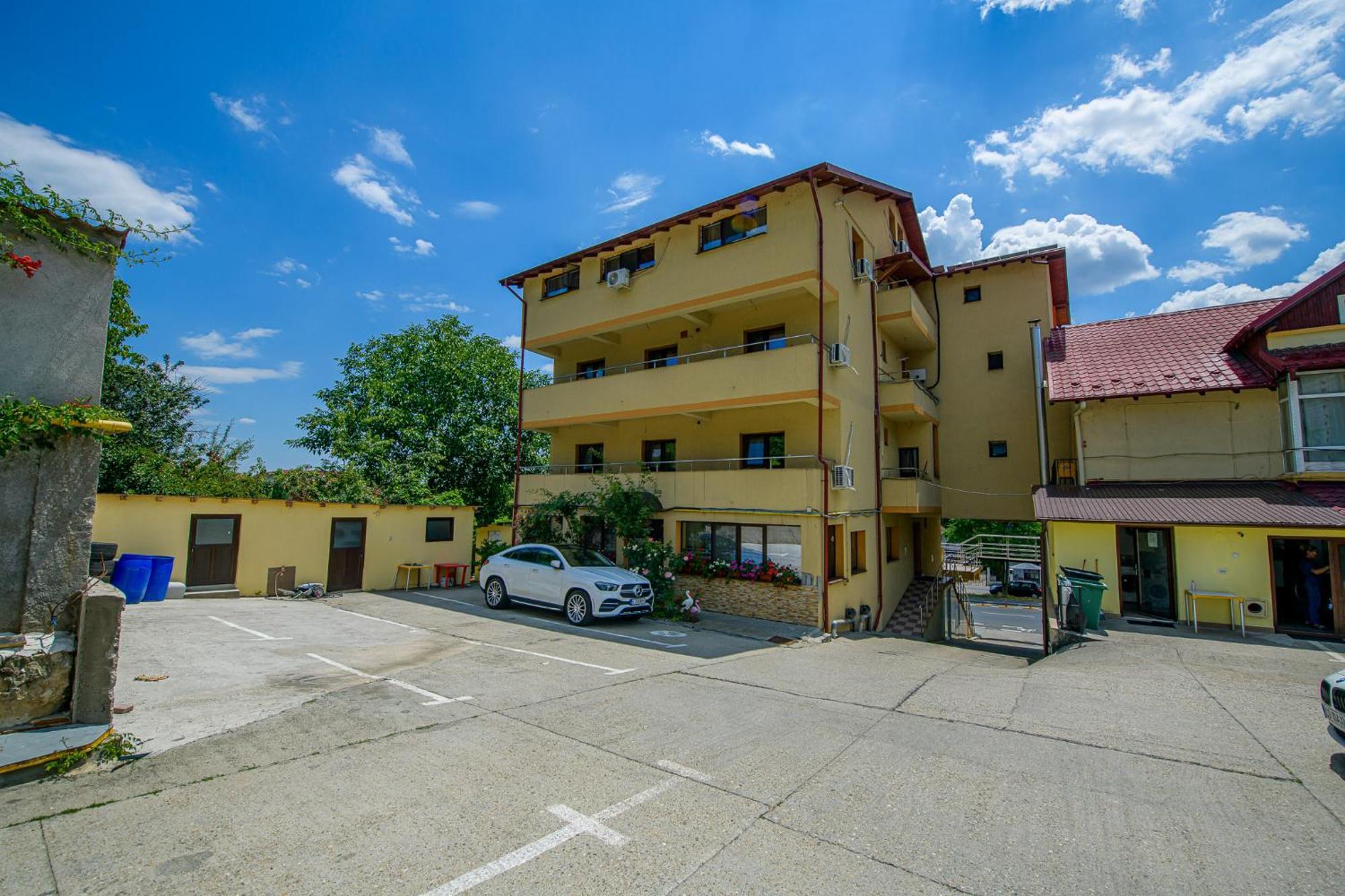 Pensiunea Domneasca Piteşti Exterior foto