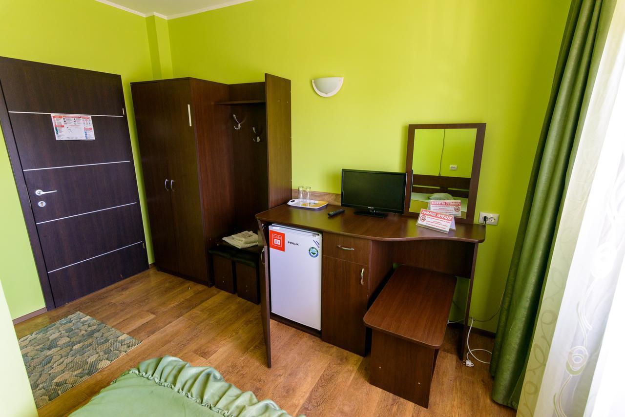 Pensiunea Domneasca Piteşti Exterior foto